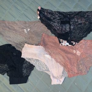 Danskin set of 5 seamless lace underwear
